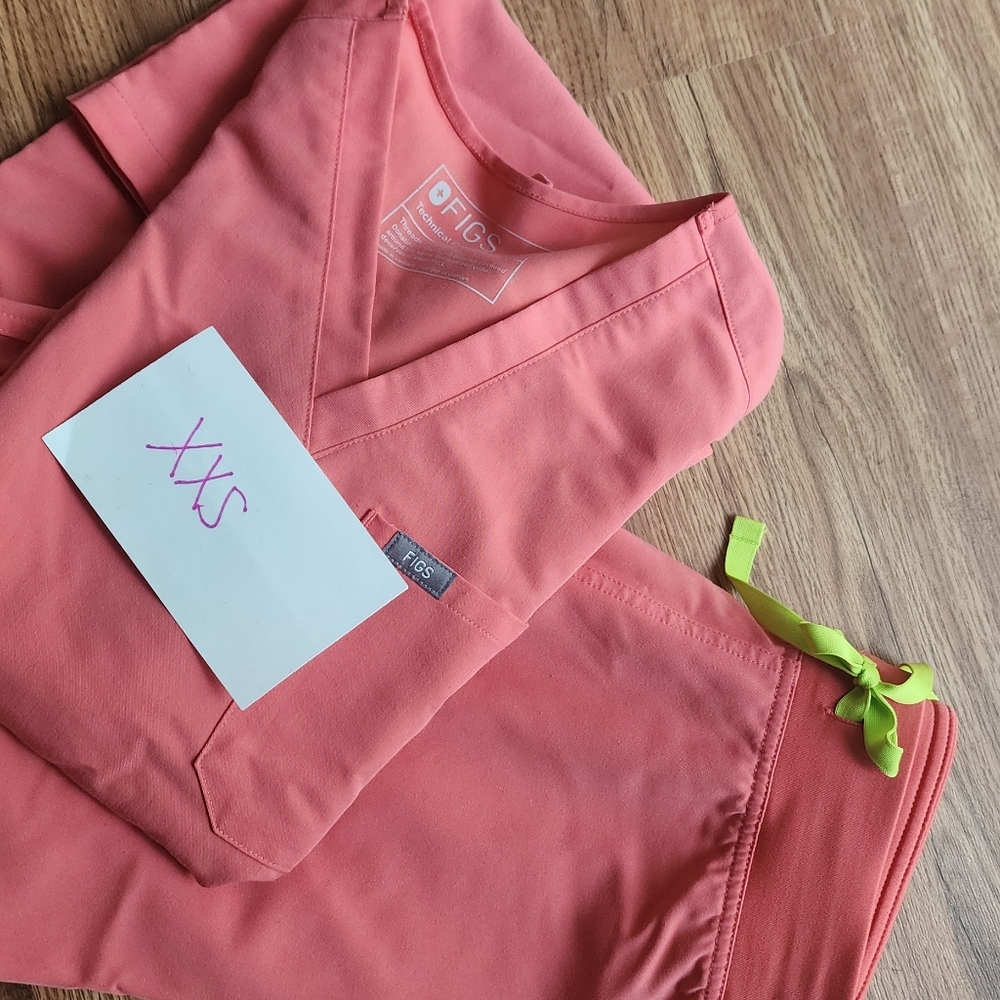 Figs set - coral